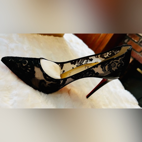 Authentic Black lace Christian Louboutins red bottom heels. Brand New. Size 39.5 - Picture 3 of 13
